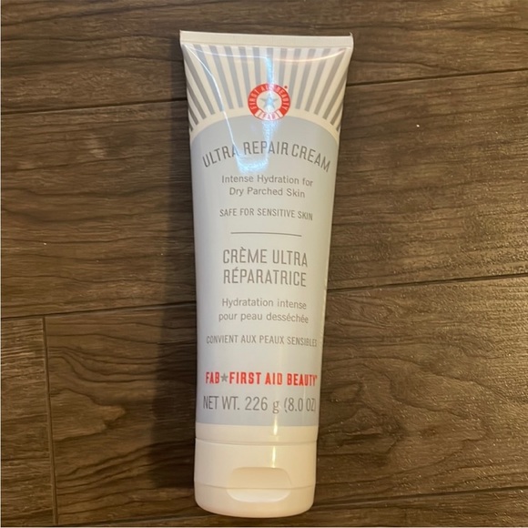 First Aid Beauty Other - First Aid Beauty Ultra Repair Cream